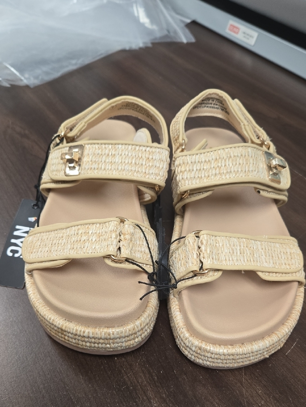 Madden NYC Size 7 Beige Woven Platform Sandal